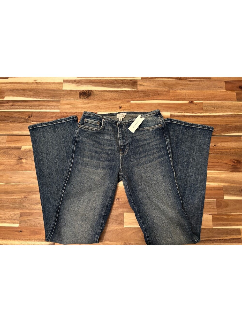 Anthropologie Pilcro Women’s 27 NWT Medium Wash Bootcut Flare Jeans (1475)